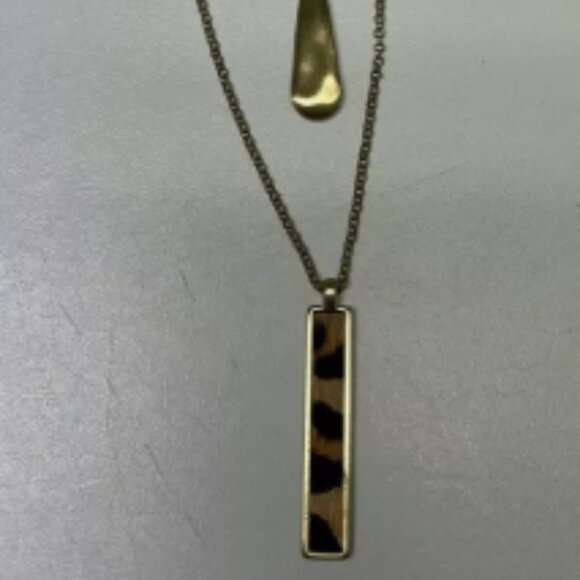 Lucky Brand Gold Tone 2 Layer Necklace Animal Cheetah Print - Picture 5 of 6